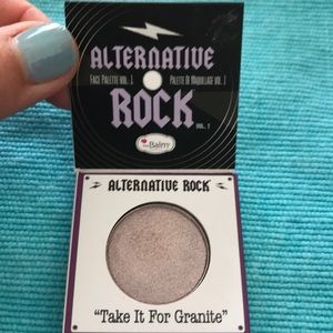 Alternative Rock granite eye shadow